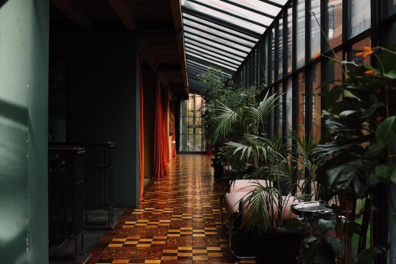 Rooms Hotel Tbilisi Exterior photo The interior of the hotel
